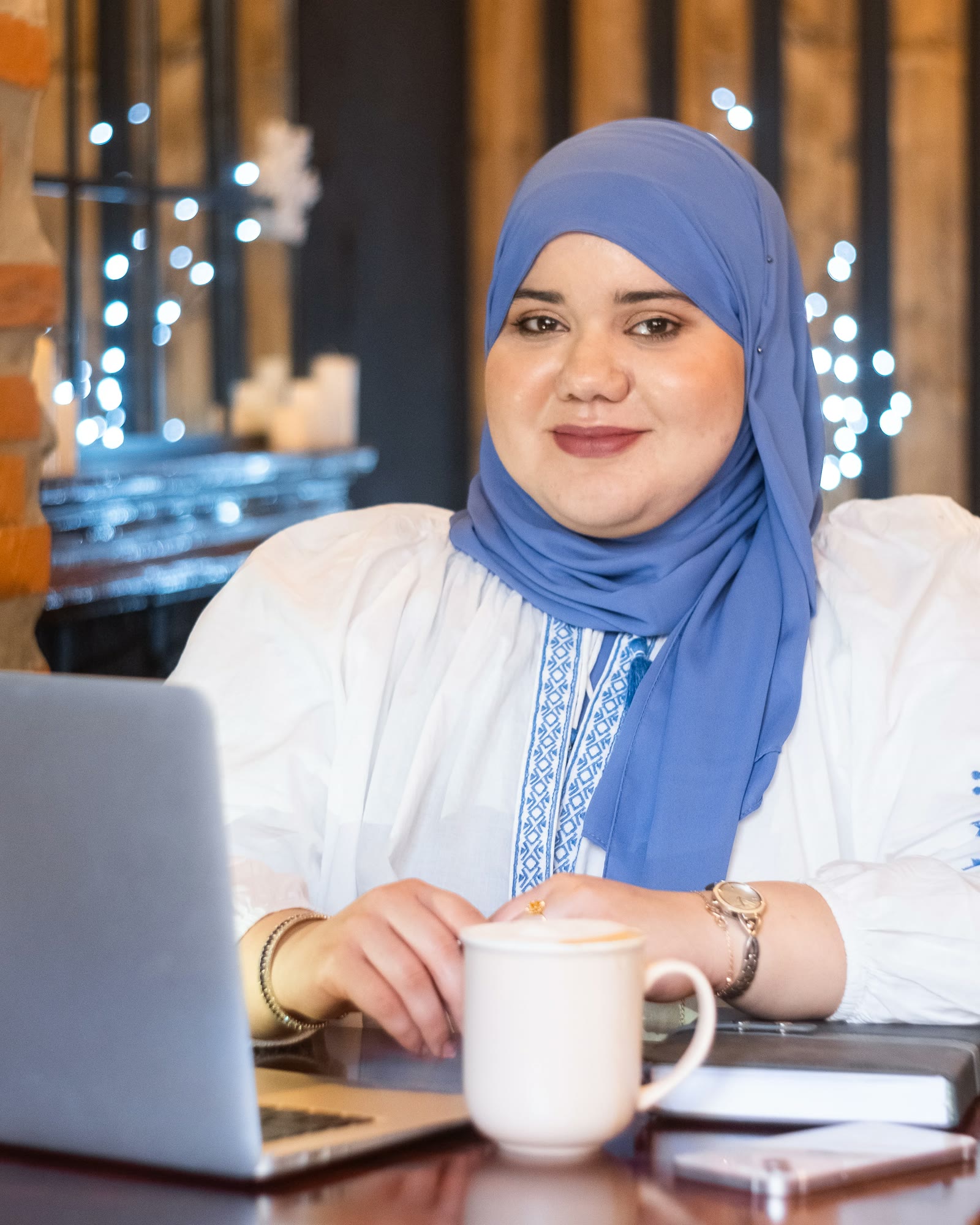 Naouel Salhi — Social Media Strategy Expert